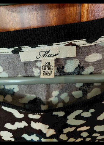 xs Beden MAVİ JEANS LEOPAR BLUZ