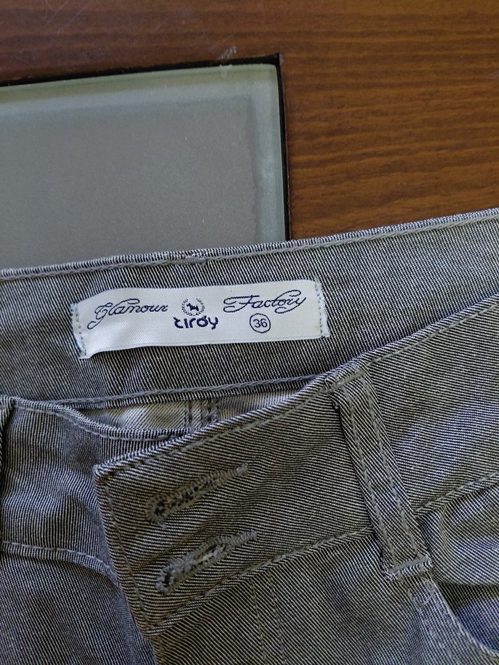 Gri Kadın Denim Mini Şort - Görsel 3