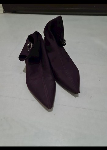Mor Süet Stiletto Topuklu Tokalı Bot