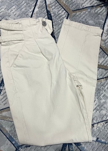 Bershka Pantolon