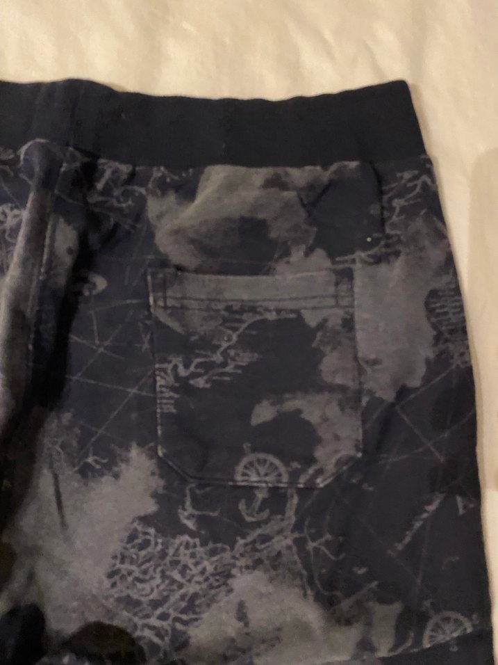 Siyah Desenli Spor Şort  L Beden  Cepli - Görsel 4