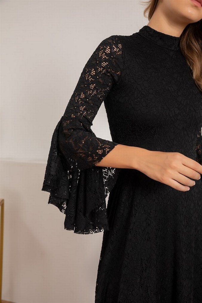 Dantel Detaylı Siyah İspanyol kol elbise - Görsel 4
