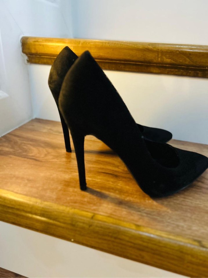 Siyah Tokalı Stiletto Topuklu Kadın Ayakkabı - Görsel 3