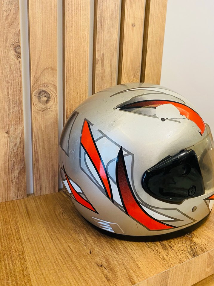 SAFEBET Baskılı Turuncu Gri Metal Motosiklet Kaskı - Görsel 2