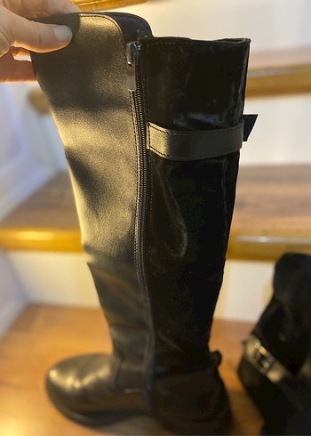 Kadın Siyah Deri Kemerli Çizme - Görsel 5