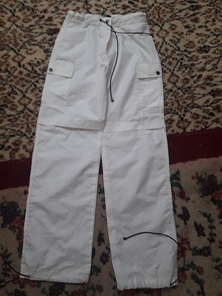 beyaz spor pantolon