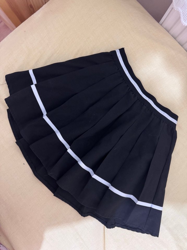 Siyah Pilili Midi Etek - Görsel 3