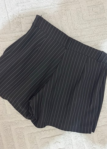 Zara Çizgili Siyah Pilili Mini Etek
