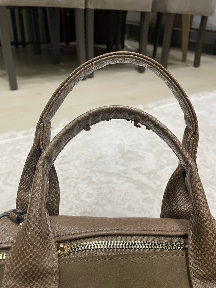 Kadın Kahverengi Süet Yılan Desenli Çanta - Görsel 2