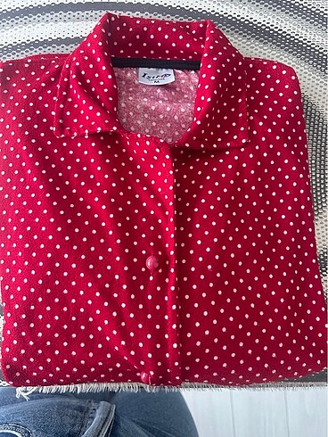 Kırmızı Puantiyeli Pijama Takımı