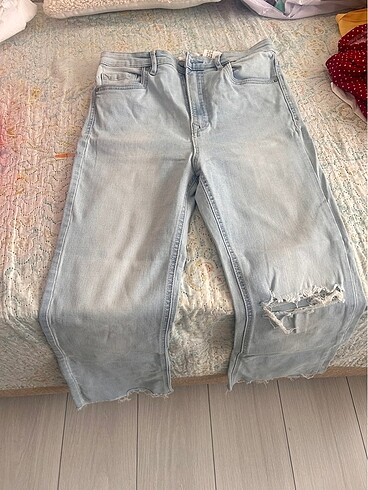 Stradivarius Mom Jean