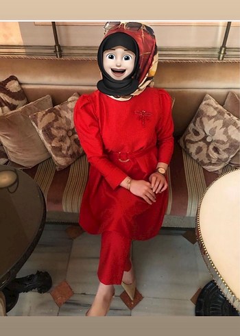 40 Beden Uzun Kollu Parlak Kırmızı Kadın Kına Elbisesi