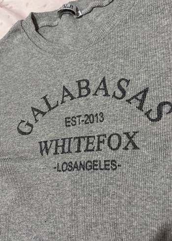 Gri Baskılı Kısa Kollu krop - Görsel 2