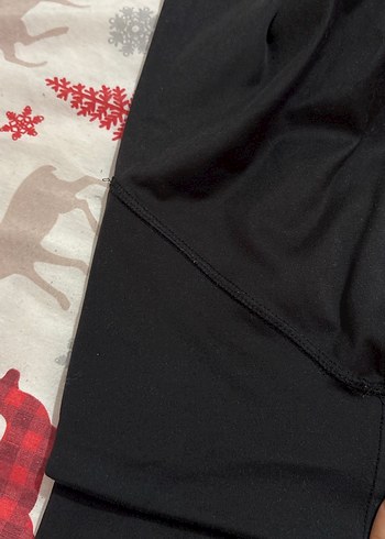 Siyah Yırtmaçlı Midi Tayt - Görsel 4