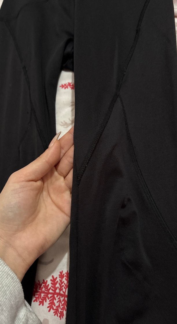 Siyah Yırtmaçlı Midi Tayt - Görsel 2