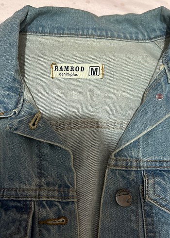 Düğmeli Mavi Uzun Denim Ceket - Görsel 3