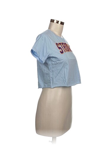 Trendyol & Milla Trendyol & Milla T-shirt %70 İndirimli.
