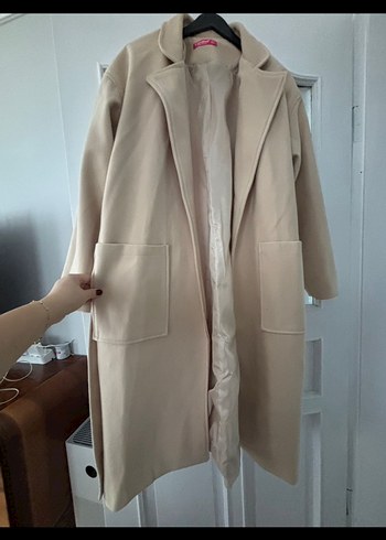 Bej Uzun Kadın Kaban Kemerli Rahat Kesim - Görsel 3