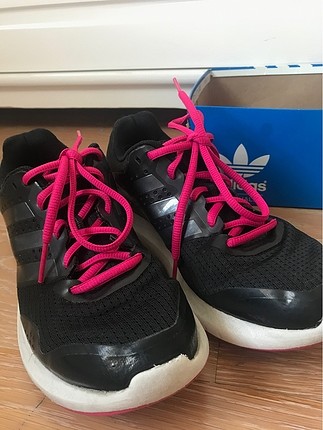Adidas siyah spor ayakkabı