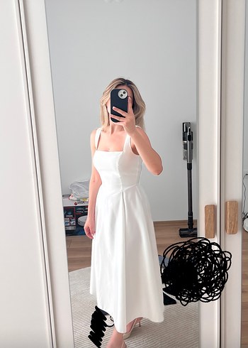 Beyaz Midi A Kesim Straplez Gelinlik Nikah Elbisesi