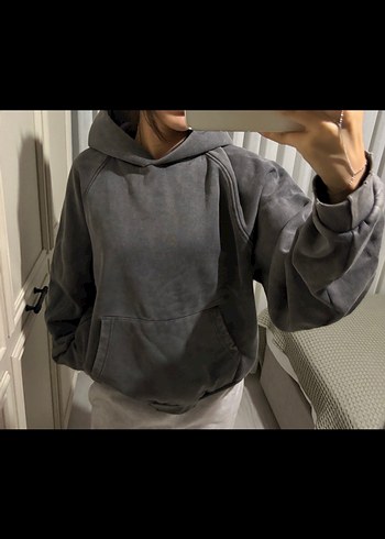 Zara sweatshirt