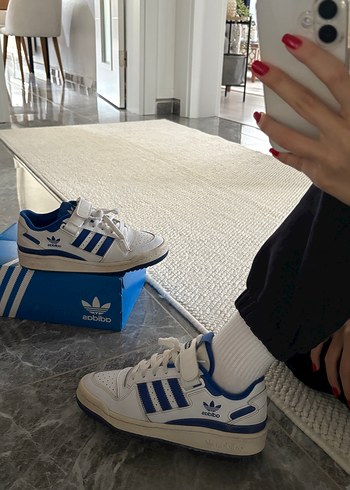 Adidas Lacivert Beyaz Adidas Kadın Spor Ayakkabı