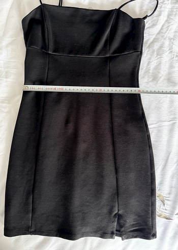 Stradivarius Siyah DüzV Yakalı Mini Elbise - Görsel 2