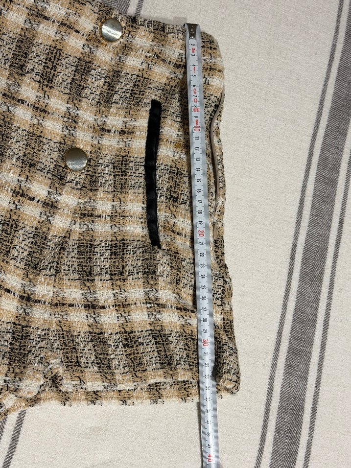 Zara Tüvit Şort Etek small - Görsel 3