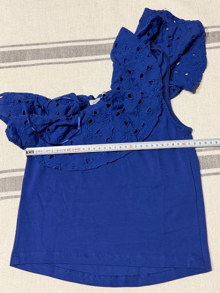 Mango koyu mavi küpür detaylı tek kol tişört - Görsel 5