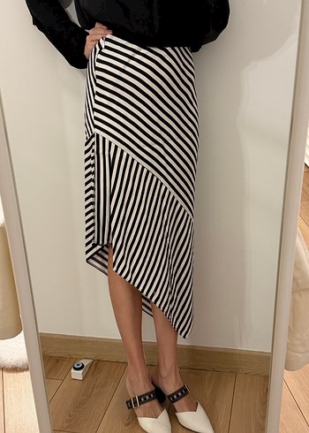 Zara Midi Zebra Desenli Salaş Drapeli Etek - Görsel 3
