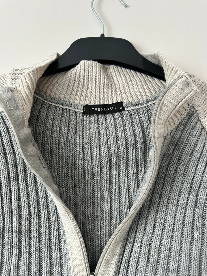 Gri Yarım Fermuarlı Triko Kadın Kazak - Görsel 2
