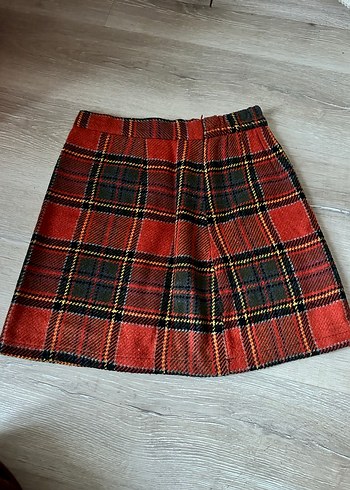 Kırmızı Ekose Pilili Mini Yün Etek - Görsel 2