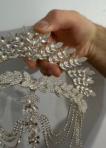 V Yaka İşlemeli Boncuklu Midi Elbise - Görsel 17