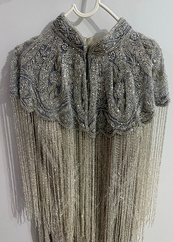 V Yaka İşlemeli Boncuklu Midi Elbise - Görsel 10