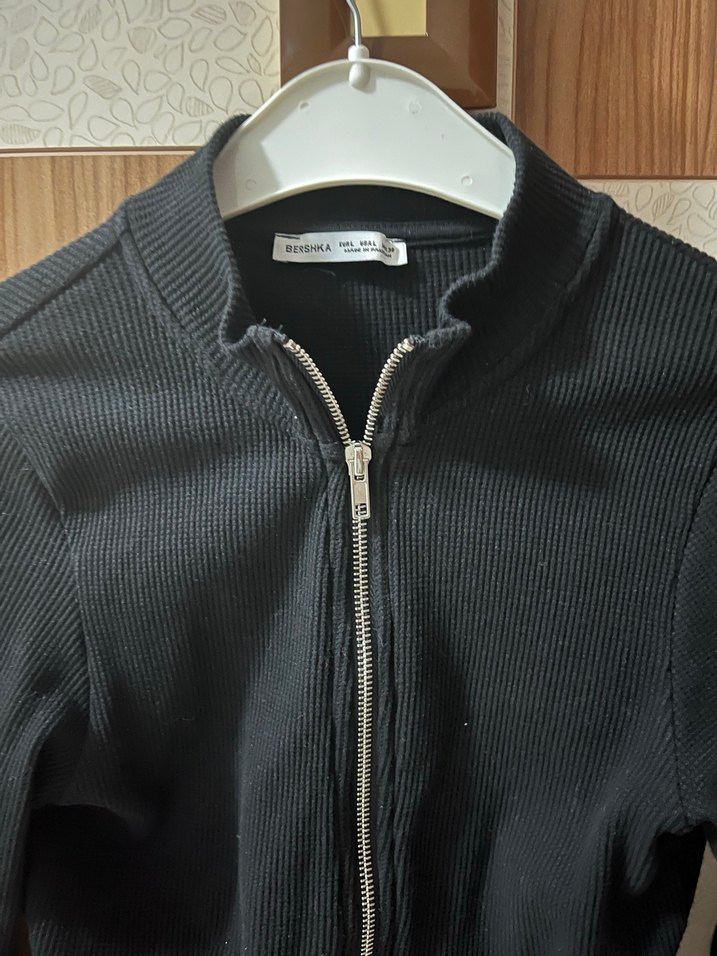 Siyah Fermuarlı Kadın Ceket - Görsel 2