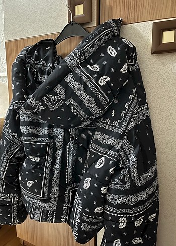 Bershka Kadın Mont - Görsel 2