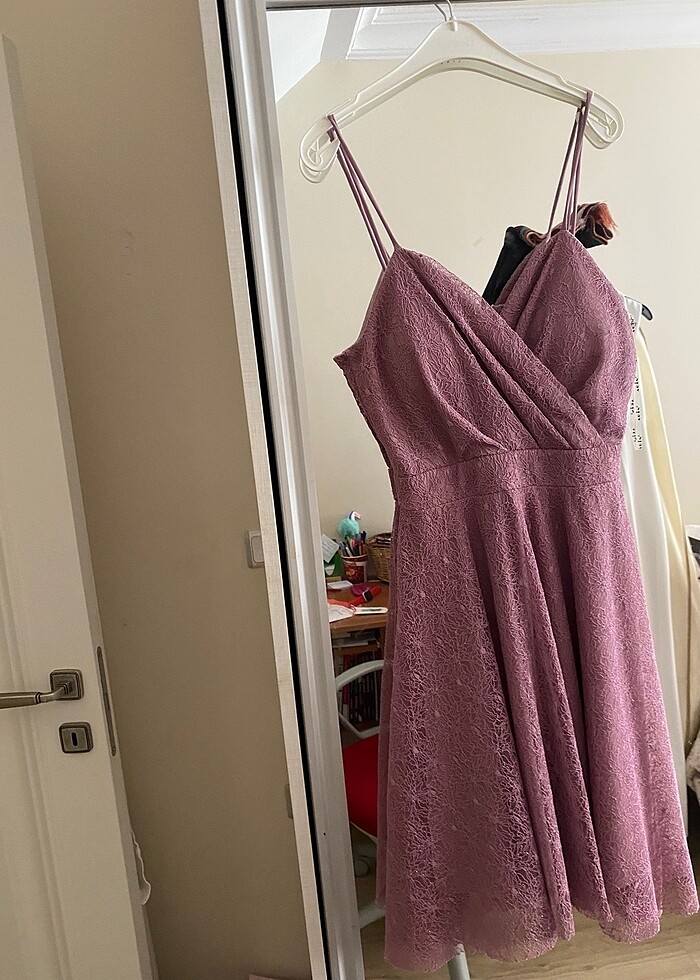 Kısa abiye elbise - Görsel 2