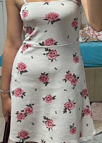 Pembe Çiçekli mini ince askılı Elbise