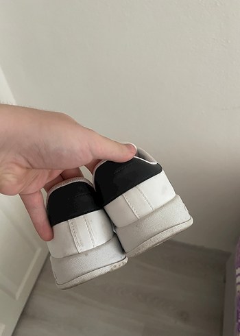 Beyaz Adidas Erkek Spor Ayakkabı - Görsel 3