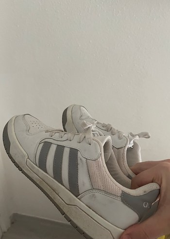 Adidas Beyaz Bağcıklı Erkek Spor Ayakkabı - Görsel 2