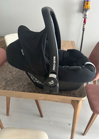 Maxi Cosi  Maxi-Cosi cabrio fix puset