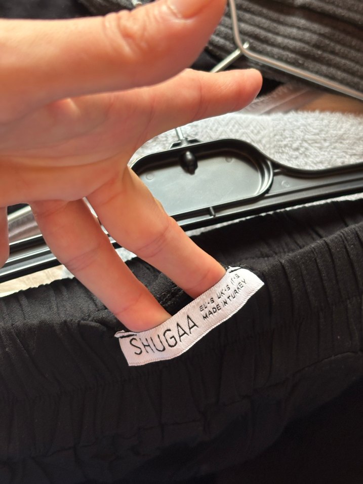 Siyah Uzun Pilili Keten Etek - Görsel 4