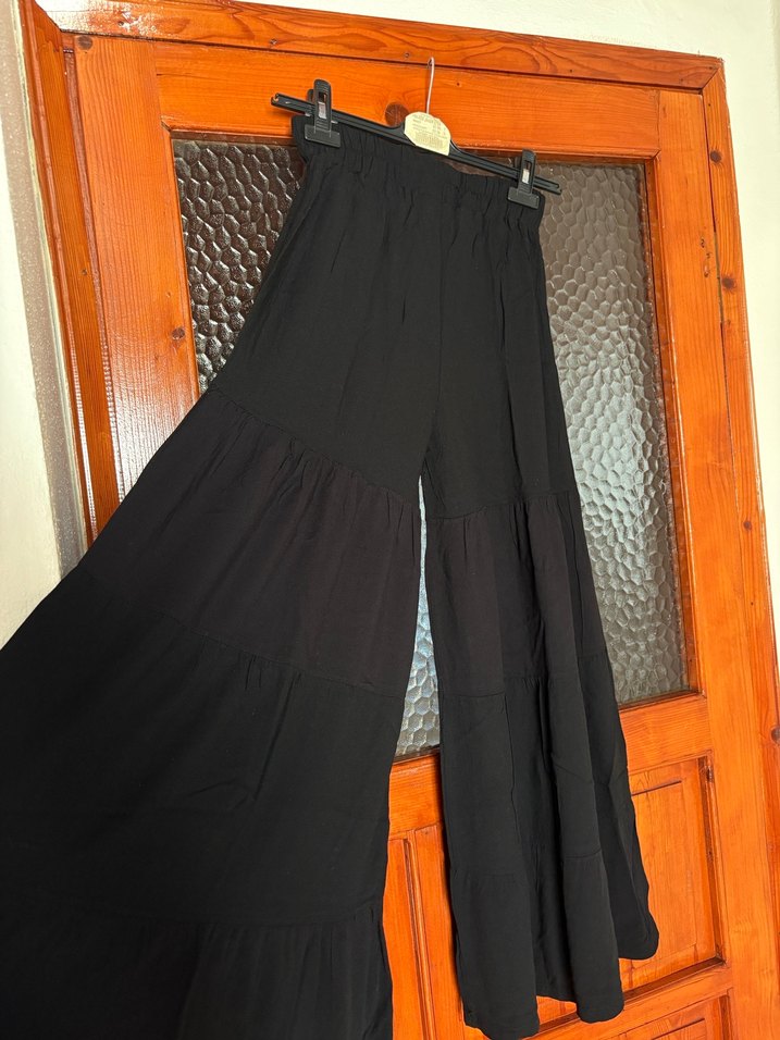 Siyah Uzun Pilili Keten Etek - Görsel 2