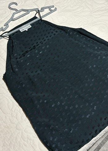 Siyah Midi Yüksek Yakalı Kolsuz Hamile Bluzu - Görsel 2