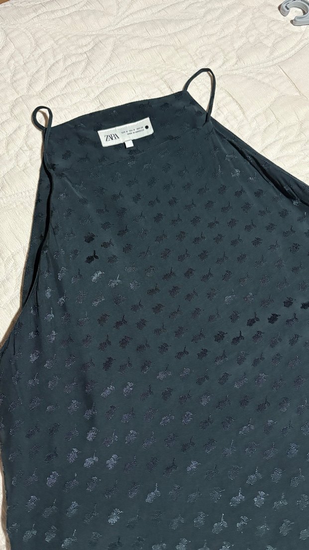 Siyah Midi Yüksek Yakalı Kolsuz Hamile Bluzu - Görsel 3