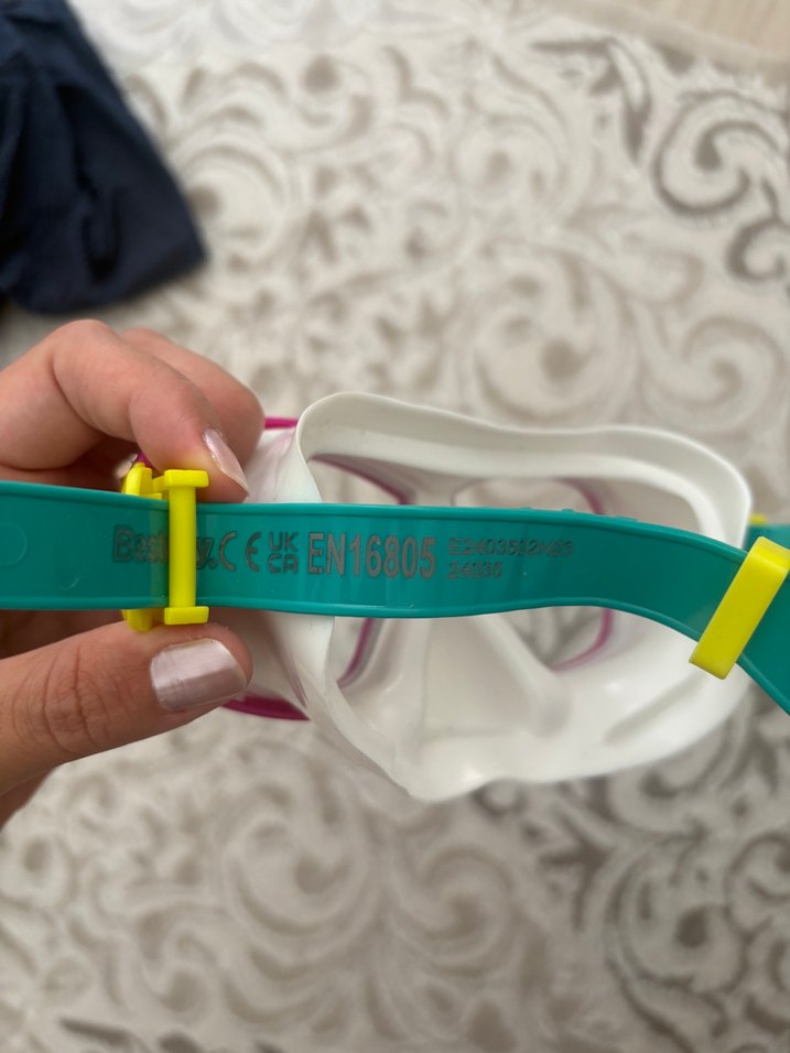 Pembe Minimalist Yüzücü Gözlüğü - Görsel 3