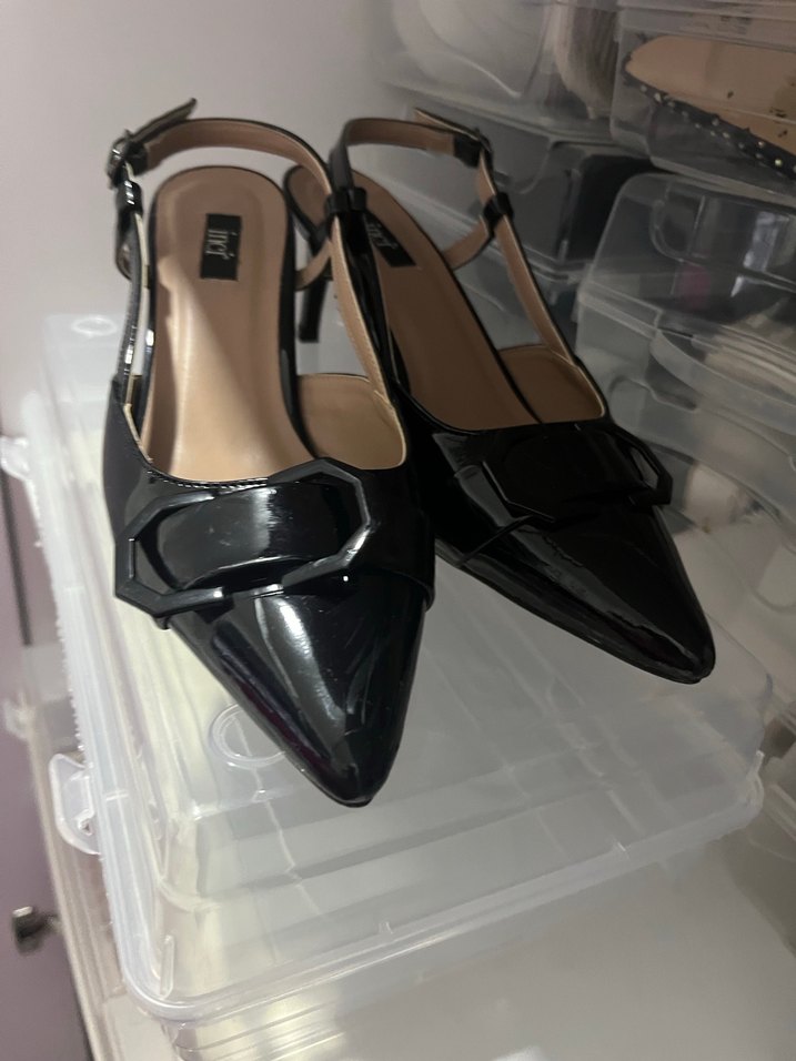 Siyah Rugan Tokalı İnce Topuklu Kadın Ayakkabı - Görsel 2