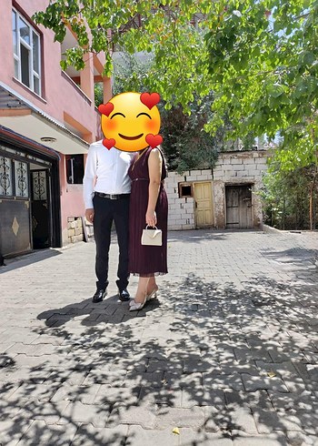 Bordo pliseli şifon elbise