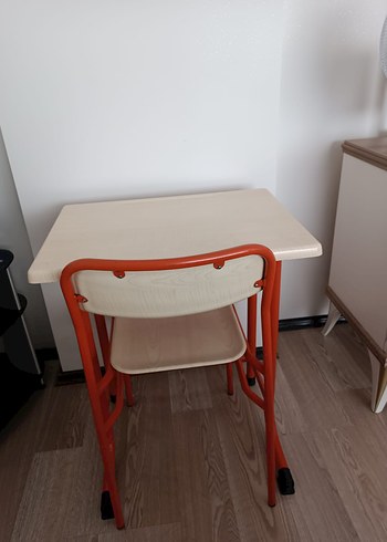 Beden Çalışma masa ve sandalyesi