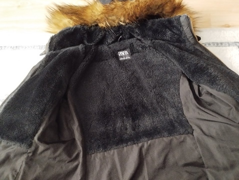 Siyah Kadın Midi Kaban Kürklü Kapüşonlu - Görsel 2